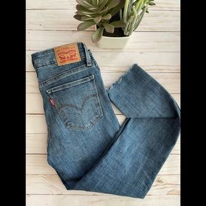 Levi’s 711 Skinny Jeans Sz 25